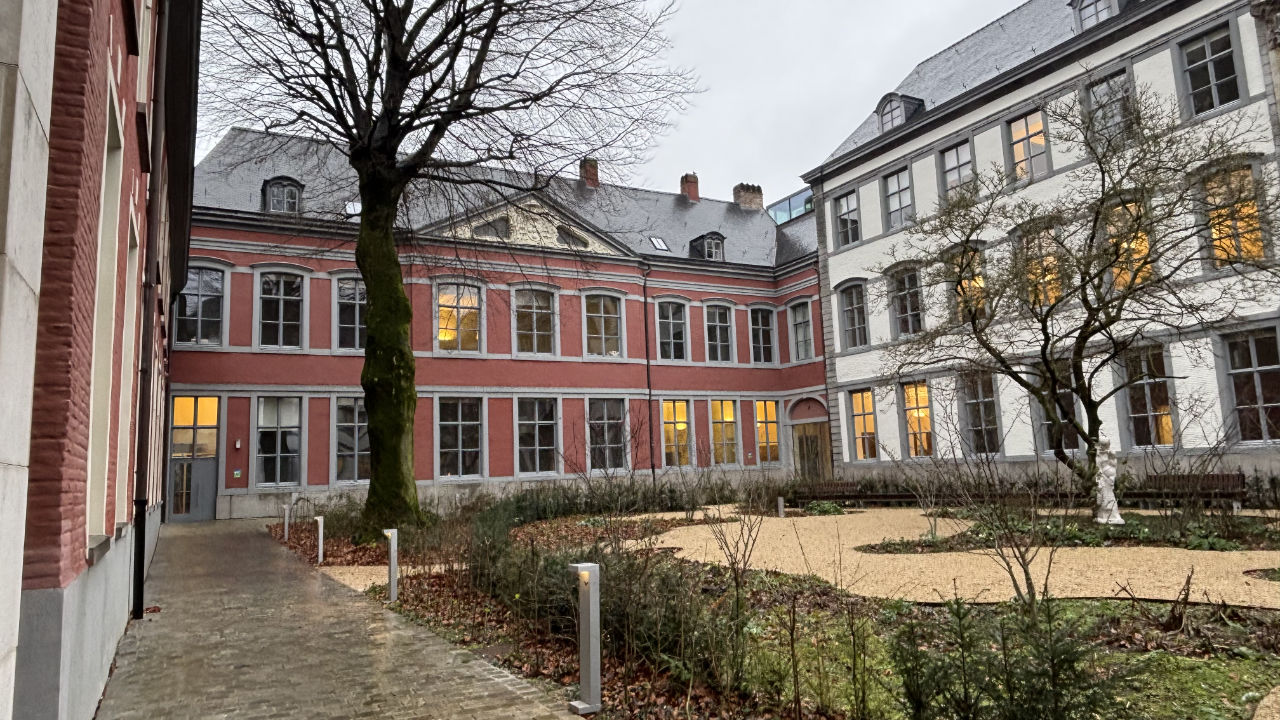 View of Sint-Baafshuis